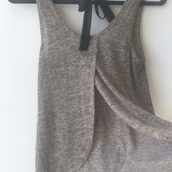 Owl Top with tie and open back - Picture 7 of 7